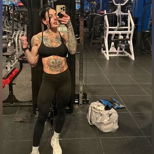 Meet your Posher, Kim